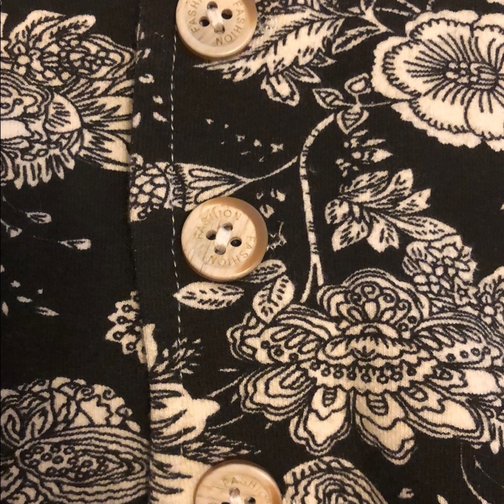 Two piece set - Picture 4 of 6